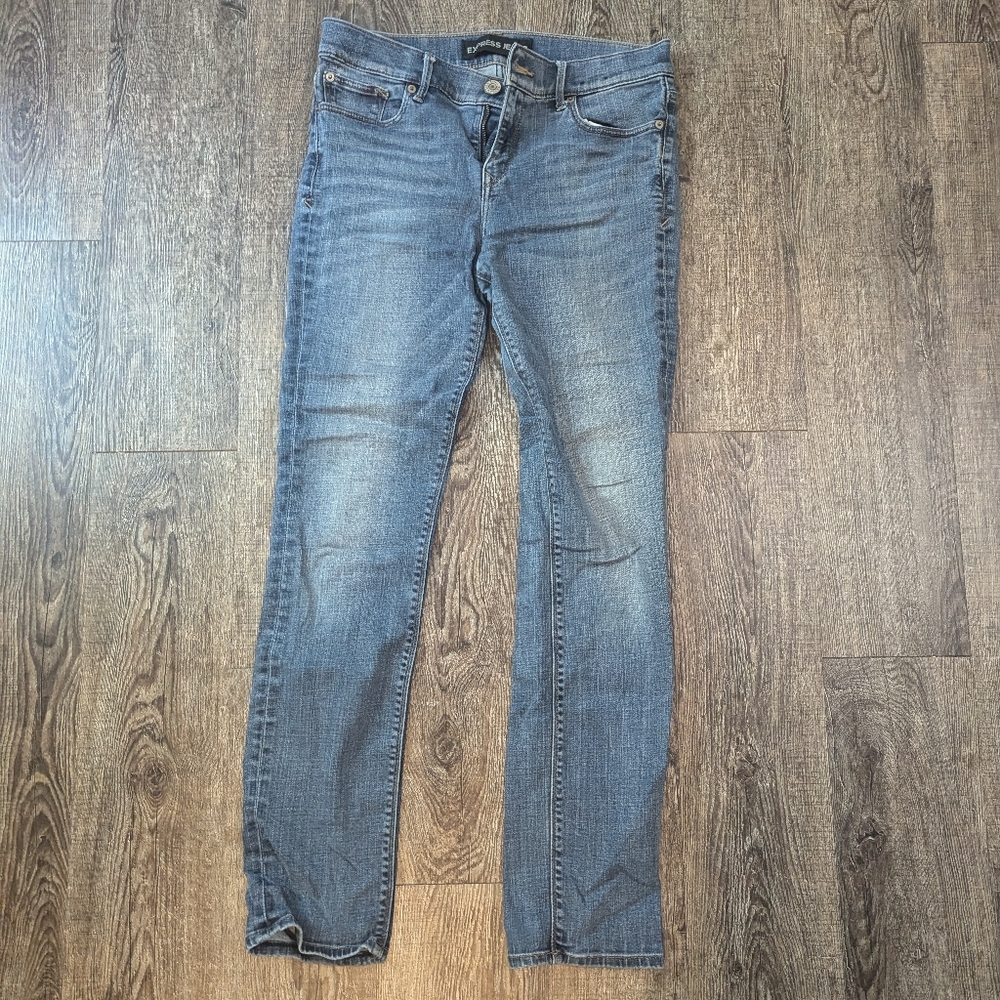 Express size 8 jeans